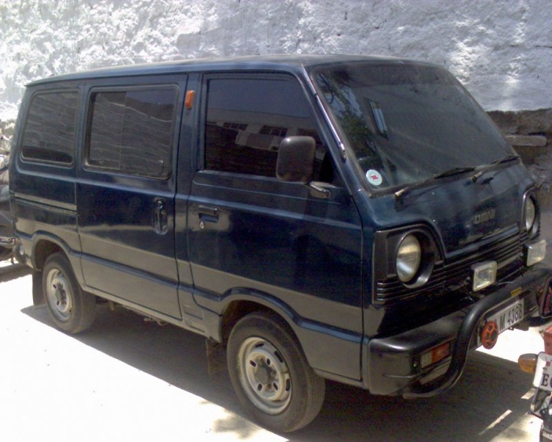 maruti omni first model