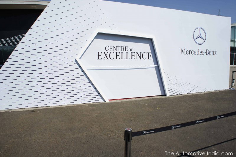 Mercedes-Benz-Center-of-Excellence-2.jpg