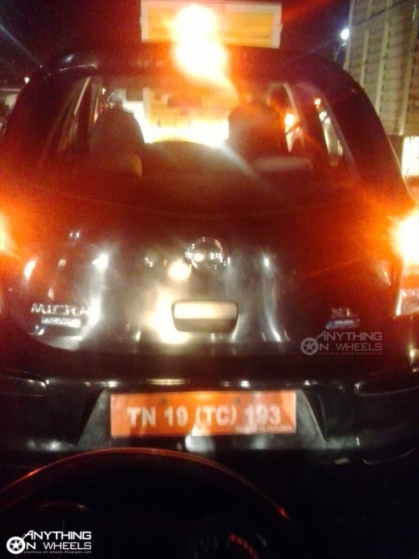 Nissan-Micra-Active-diesel-rear-spyshot (1).jpg