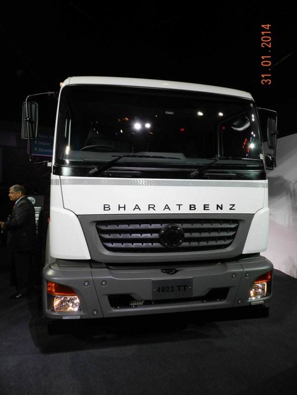 BharatBenz-New-Truck-33.jpg