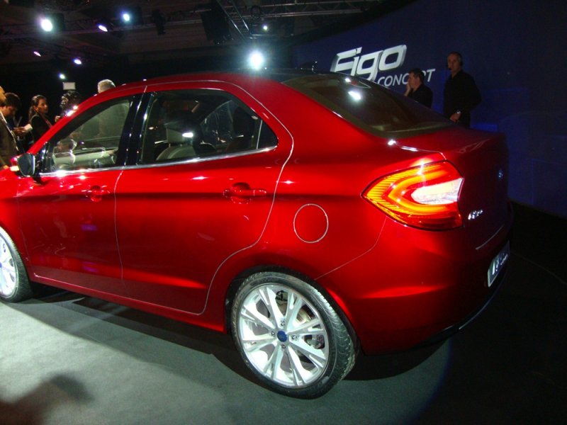 New-Ford-Figo-Sedan-Concept-14.JPG