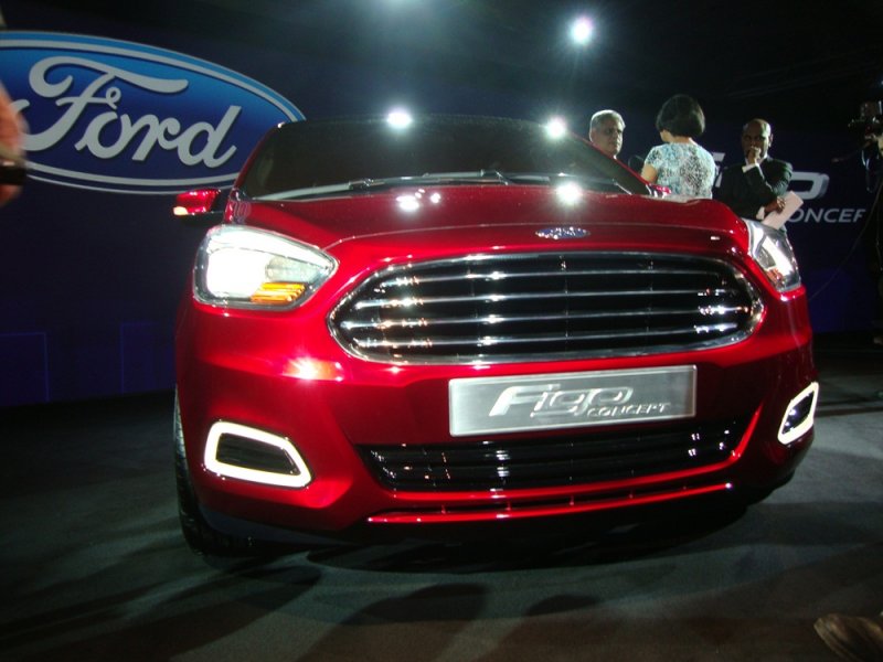 New-Ford-Figo-Sedan-Concept-16.JPG