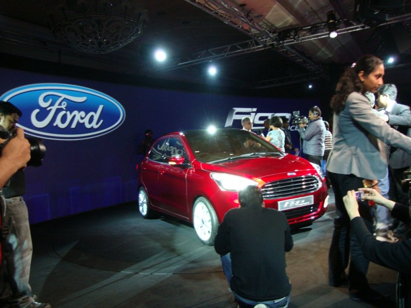 New-Ford-Figo-Sedan-Concept-17.JPG