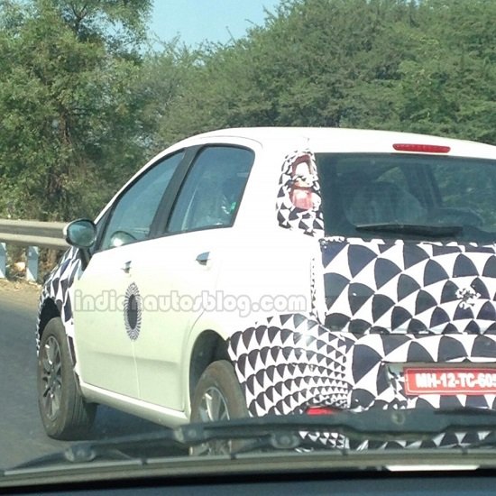 2014-Fiat-Punto-Facelift-India-spied-IAB-rear-quarter-1024x941.jpg