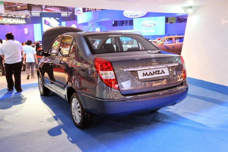 Tata-Manza-rear-at-MIAS-2014.jpg