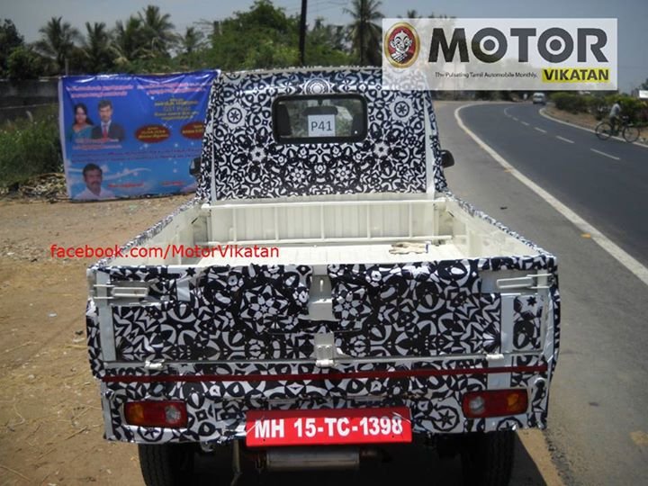 Mahindra-P601-cargo-bay-spyshot.jpg