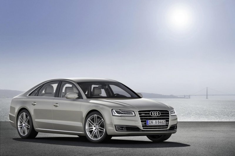 Front-three-quarter-of-the-2014-Audi-A8-1024x682.jpg