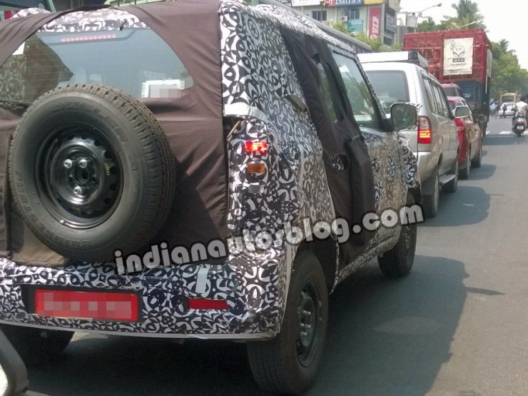 2016-Mahindra-Bolero-U301-MUV-Spyshot-2.jpg