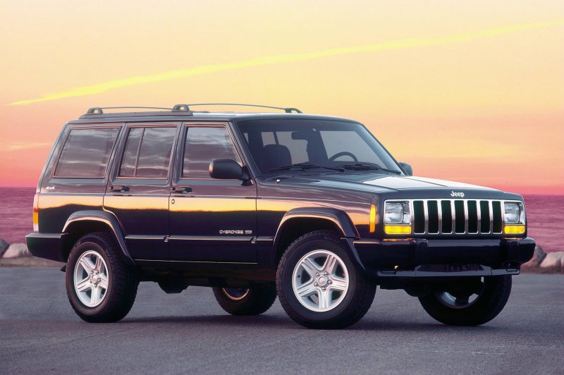 2000-jeep-cherokee-limited-right-front-1.jpg