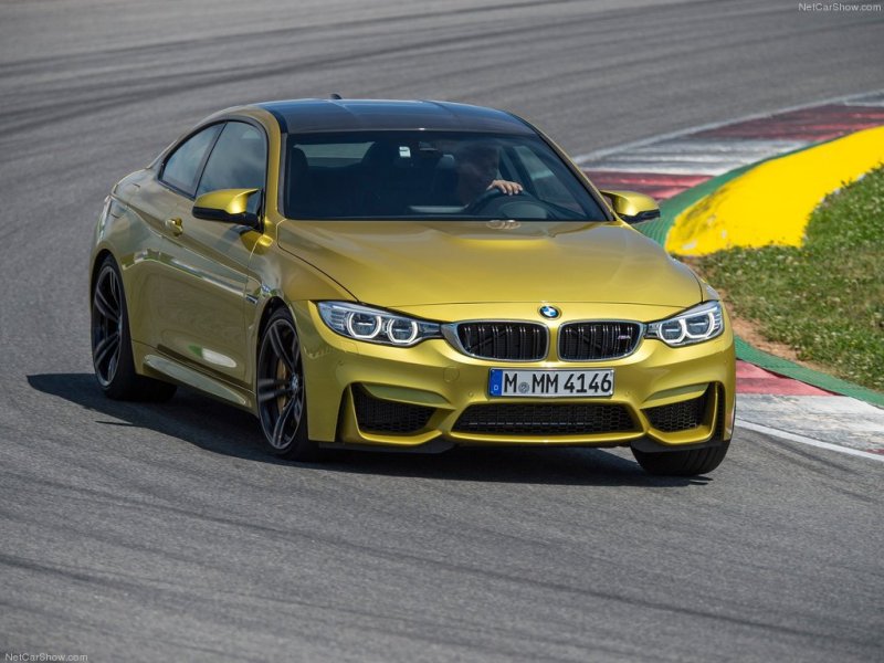 BMW-M4-Coupe-07.jpg