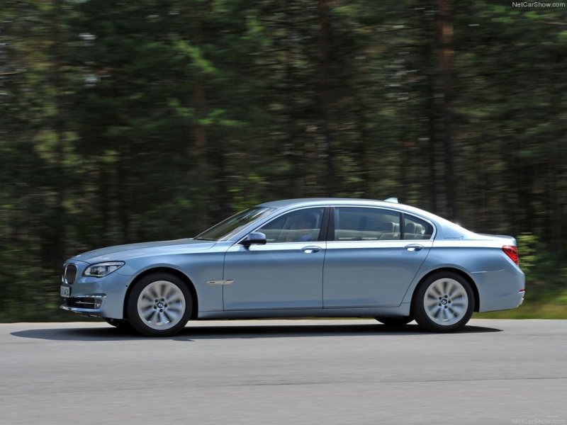 BMW-7-Series-Active-Hybrid-01.jpg