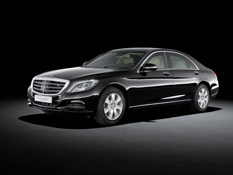 Mercedes S 600 Guard 1.jpg