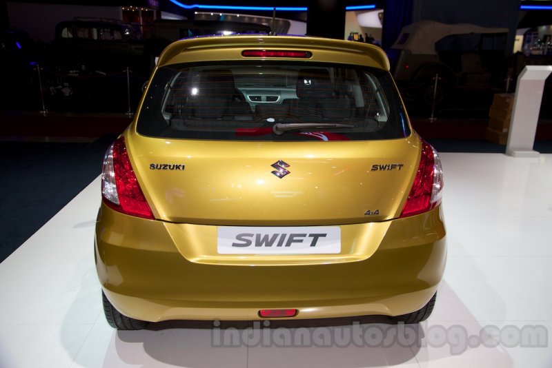 Suzuki-Swift-facelift-rear-at-the-2014-Moscow-Motor-Show.jpg