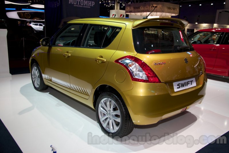 Suzuki-Swift-facelift-rear-three-quarters-at-the-2014-Moscow-Motor-Show.jpg