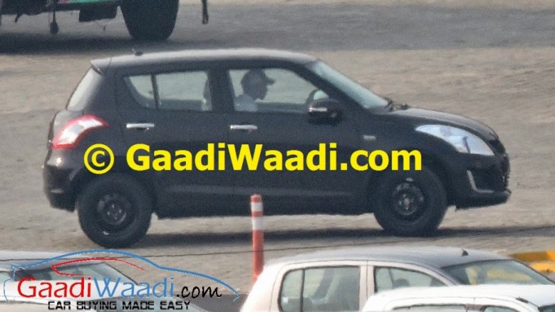 Spied-Maruti-Swift-facelift-chrome-door-handles-1024x575.jpg