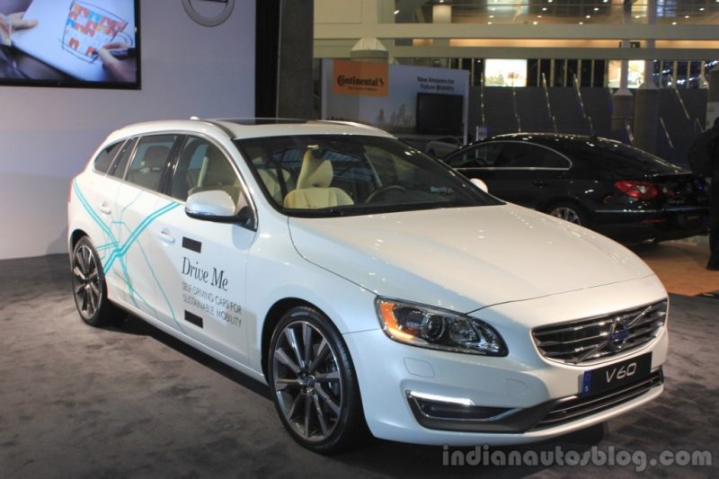 Volvo-Drive-Me-autonomous-vehicle-at-the-2014-Los-Angeles-Auto-Show-1024x682.jpg