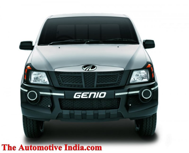 Mahindra Genio Front View.jpg