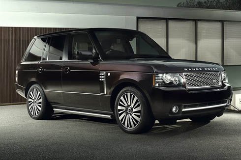 LandRover-RangeRover-821111415537191600x1060_0.jpg