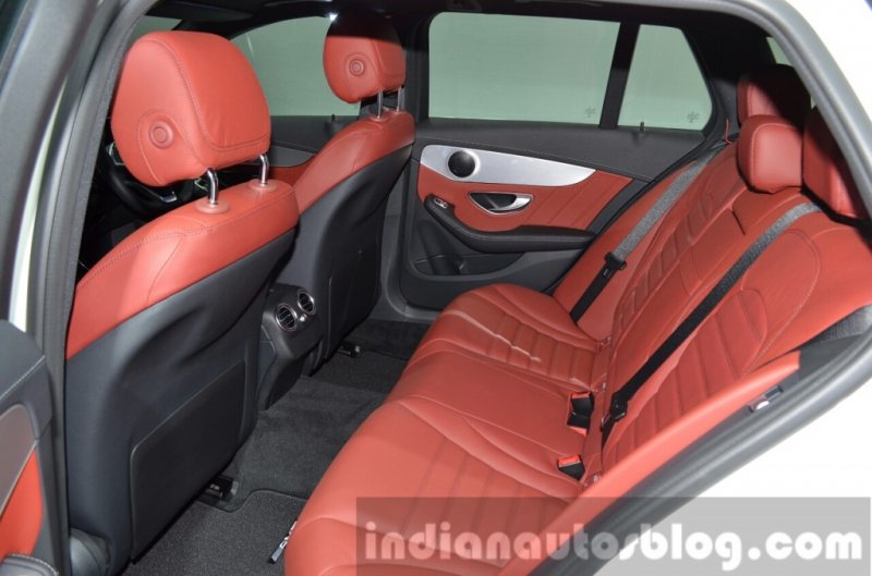 2015-Mercedes-C-Class-Estate-rear-seats-at-2014-Thailand-International-Motor-Expo-1024x677.jpg