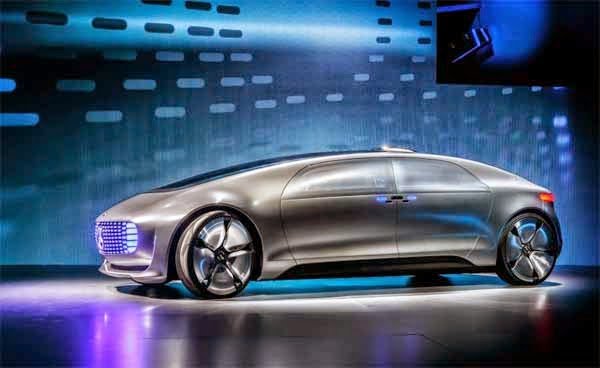 2015-Mercedes-Benz-F-015-Luxury-in-Motion-Concept3.jpg