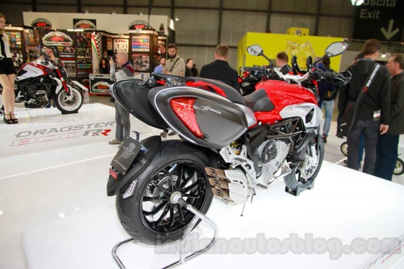 MV-Agusta-Stradale-800-rear-quarters-at-EICMA-2014-1024x682.jpg