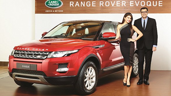 Rohit-Suri-President-Jaguar-Land-Rover-India-Jacqueline-Fernandez-launch-the-locally-manufacture.jpg