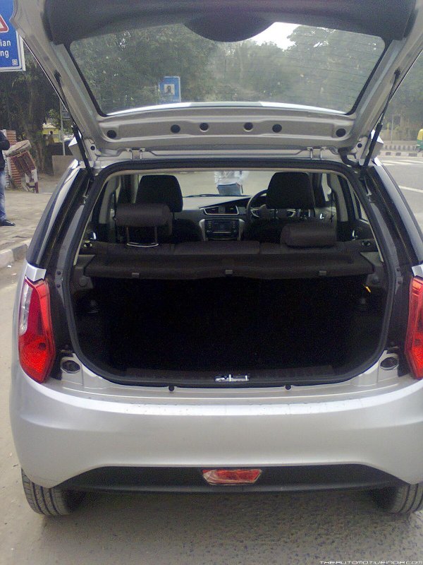 Tata-Bolt-Bootspace-Interior.jpg