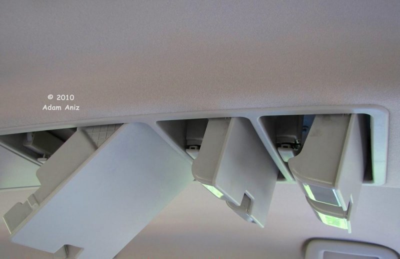 Tata-Aria-Roof-Storage.jpg