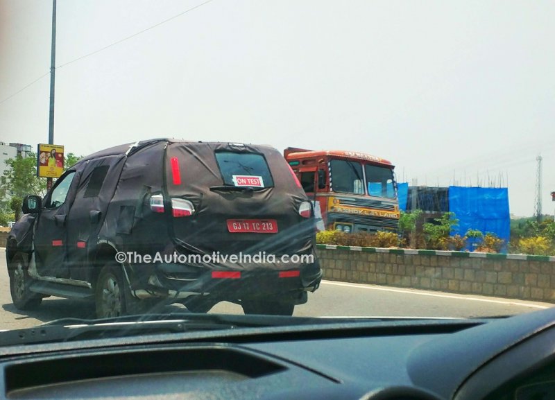 Chevrolet-TrailBlazer-India-Spyshot.jpg