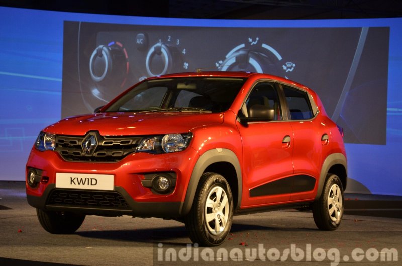 Renault-Kwid-front-three-quarters-view-from-India.jpg