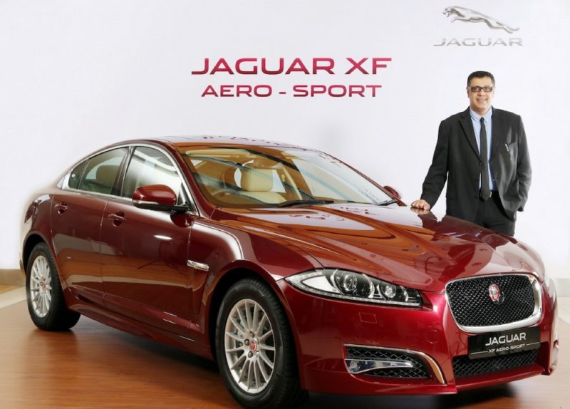 Jaguar-XF-Aero-sport-Mr.-Rohit-Suri-President-Jaguar-Land-Rover-India_2-1024x734.jpg