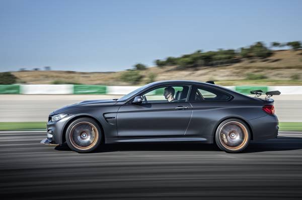 P90199432-bmw-m4-gts-10-2015-600px.jpg