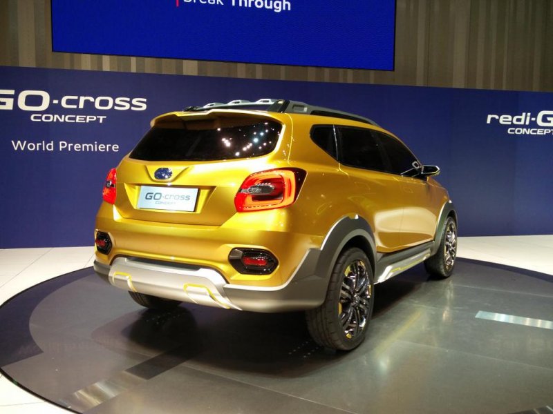 Datsun-GO-Cross-Concept-rear-three-quarter-unveiled.jpg