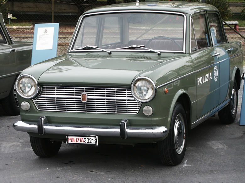 fiat_1100_r_2_big.jpg