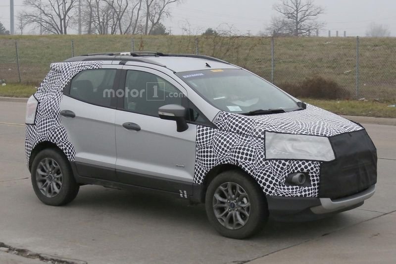 ford-ecosport-facelift-spy-photo (1).jpg