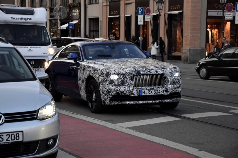 Rolls-Royce-Wraith-Series-II-facelift-spy-shot-1024x682.jpg