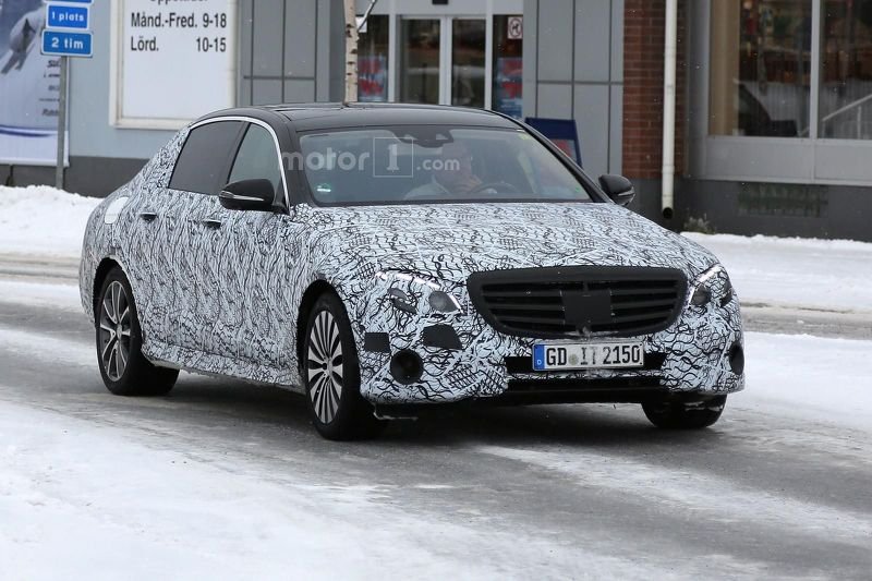 mercedes-e-class-maybach-spy-photo.jpg