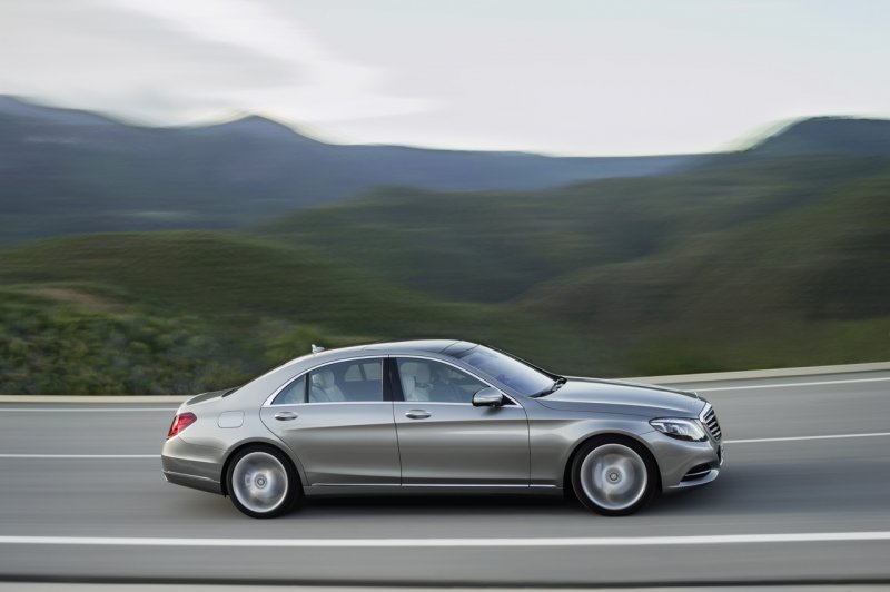 2014-s-class-official.jpg