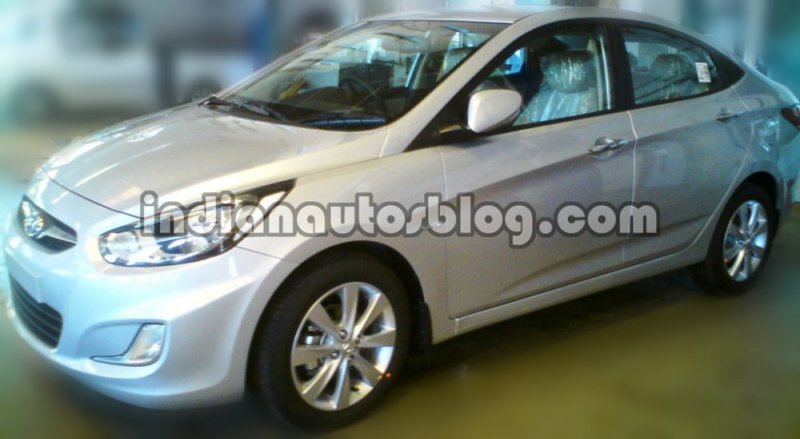 new-Hyundai-Verna-side.jpg