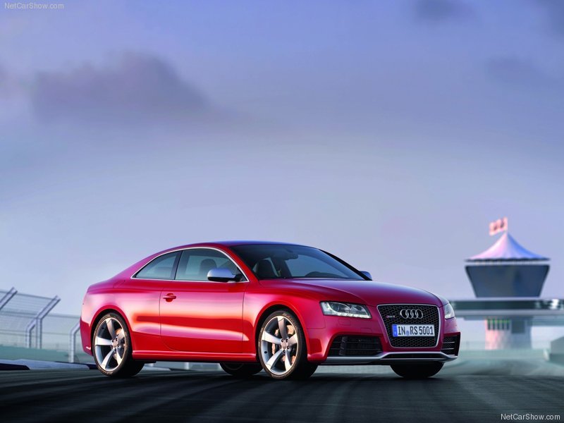 Audi-RS5_2011_800x600_wallpaper_08.jpg