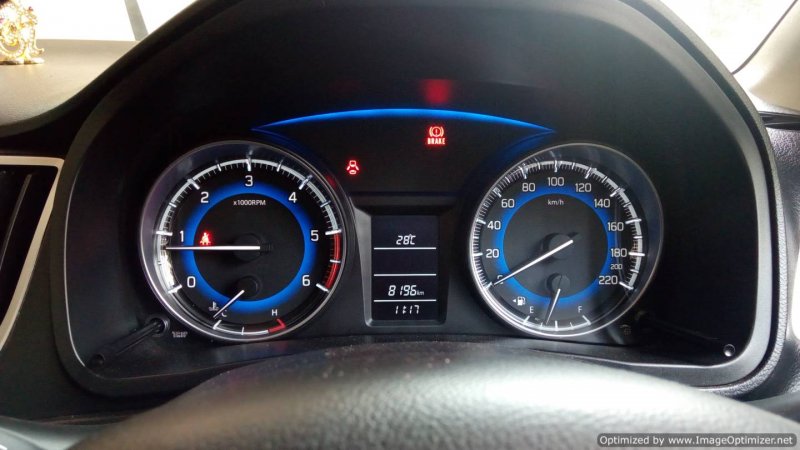 instrument cluster.jpg