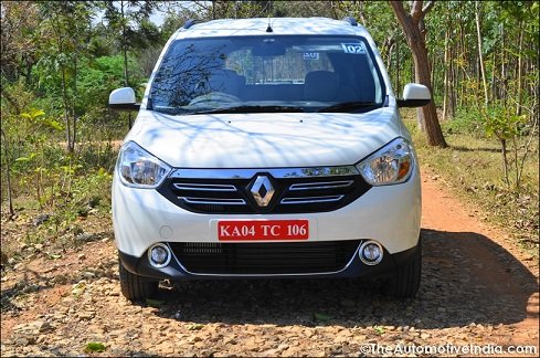 Renault-Lodgy-Front-View-1.JPG