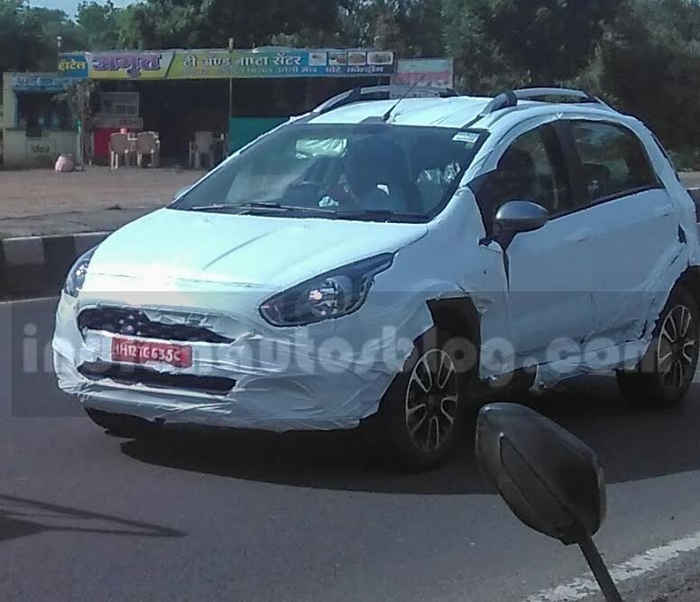 Fiat-Avventura-Urban-Cross-front-spied-testing-for-the-first-time.jpg