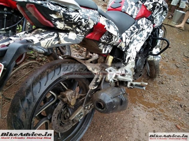 Bajaj-Pulsar-VS400-spyshot-2-632x474.jpg