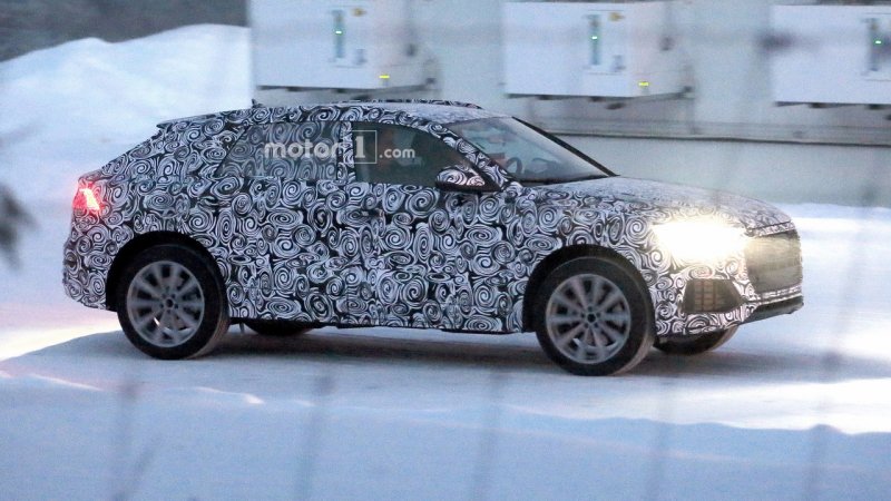 2019-audi-q8-spy-photo (2).jpg