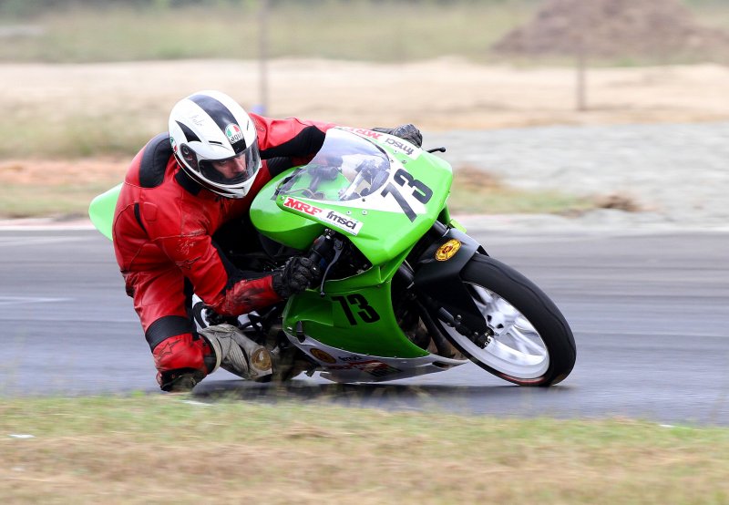 Ami van Poederooijen, winner of the Super Sport Indian  (300-400cc) race (Jan 21).JPG