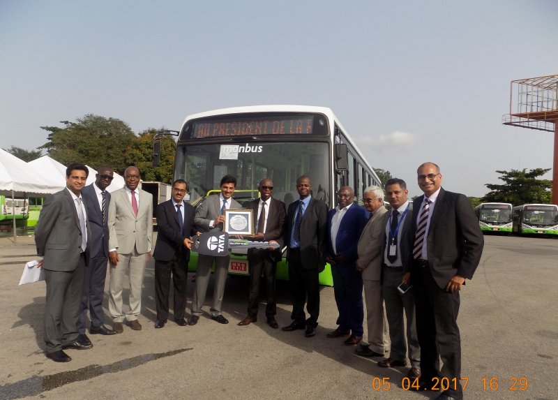 Image-Mr.Rudrarup Maitra with officials from SOTRA – Abidjan transport company.jpg