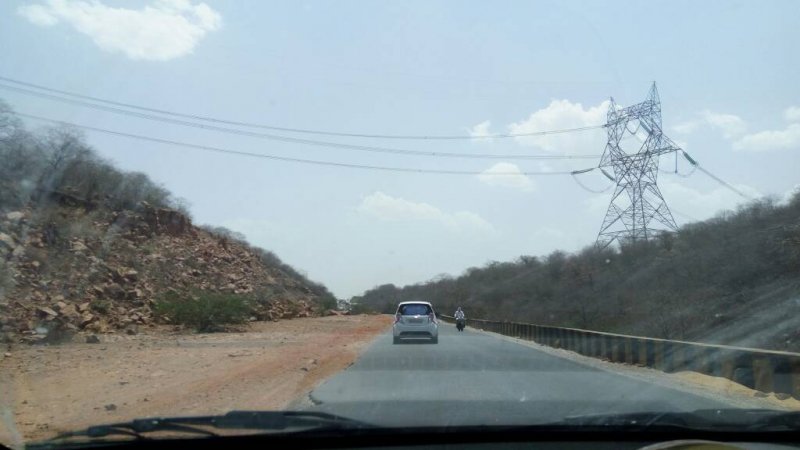 NH44 Gwalior Jhansi Highway.jpg