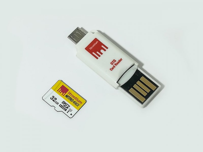 Strontium_32gb_MicroSD_OTG_003.jpg