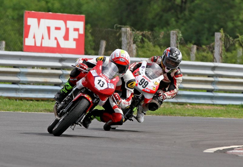 Aravind Balakrishnan (No.13)...pole position in Pro-Stock (up to 165cc) class (Aug 4).JPG